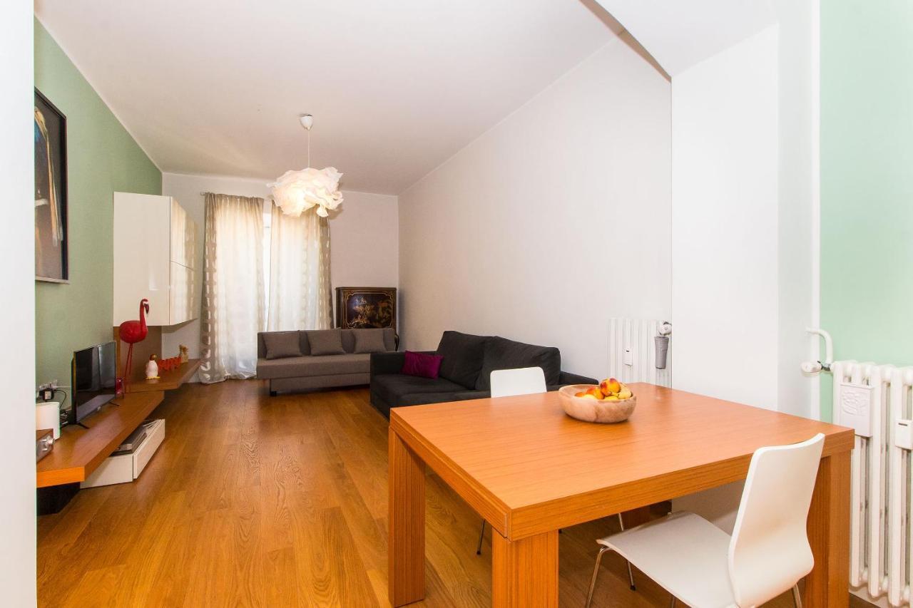 Porta Nuova & Parco Del Valentino Roomy Flat Turín Exterior foto